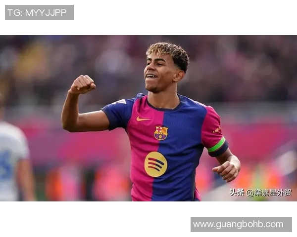 足球新星接力父亲梦 足球球星子女精彩进球震撼全场